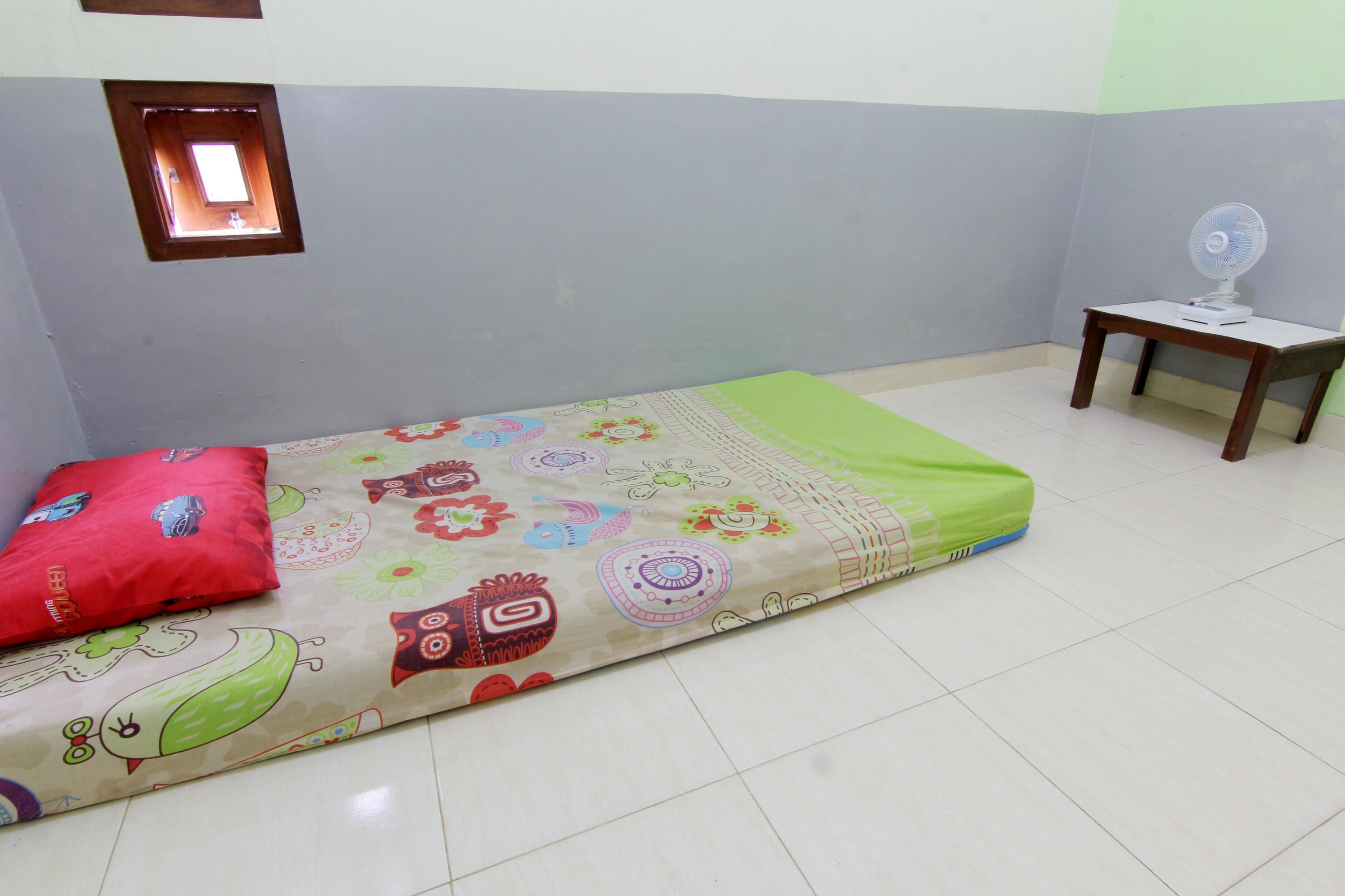 กรียา อาร์ดาฟา Hostel Kejayan ภายนอก รูปภาพ