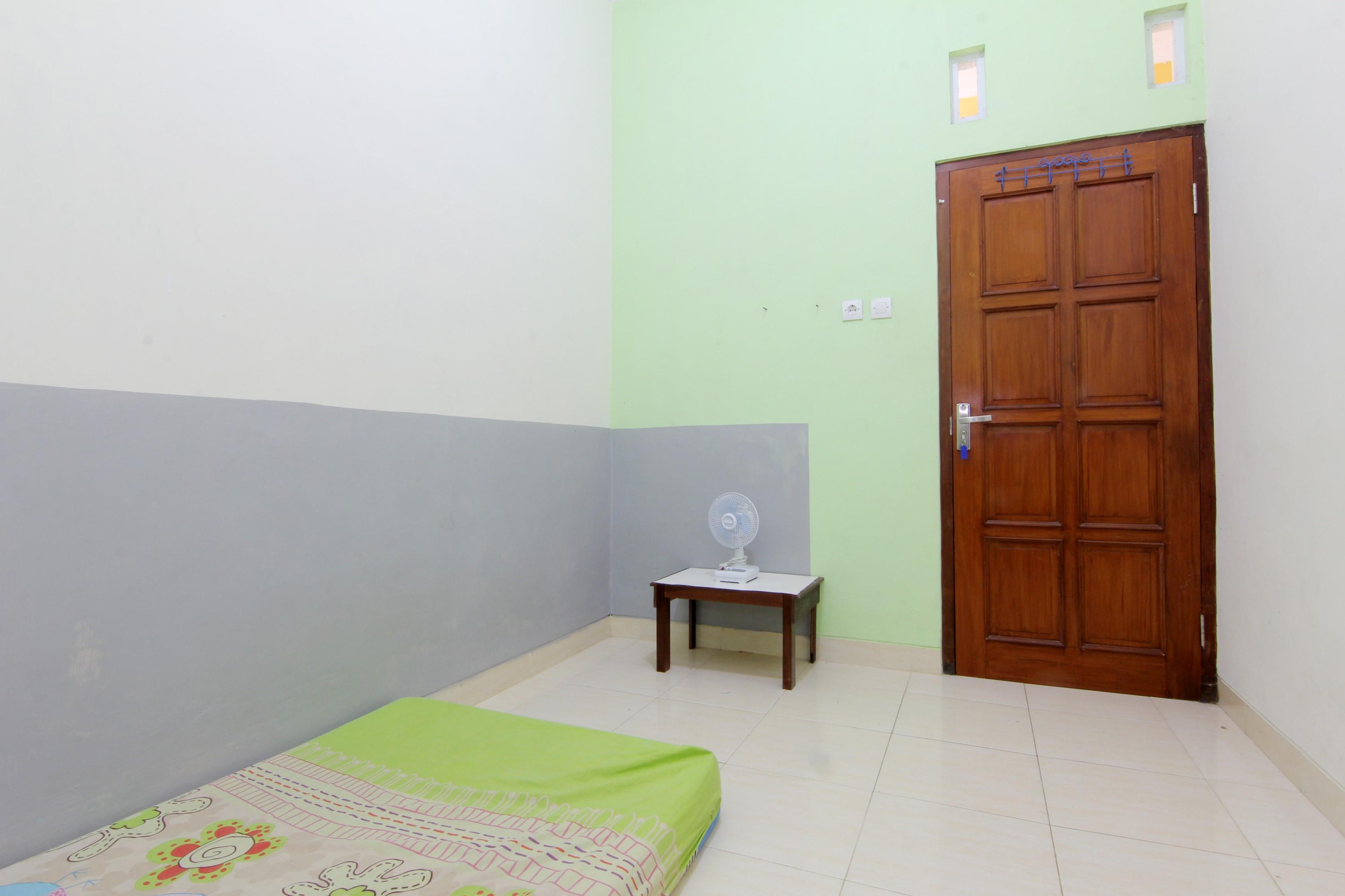 กรียา อาร์ดาฟา Hostel Kejayan ภายนอก รูปภาพ